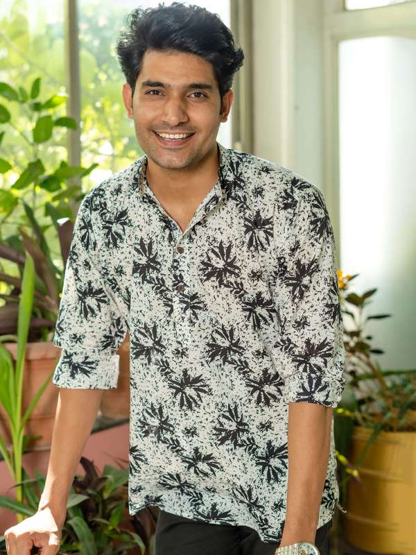 Mirror Work Kurtas Buy Mirror Work Kurtas online in India