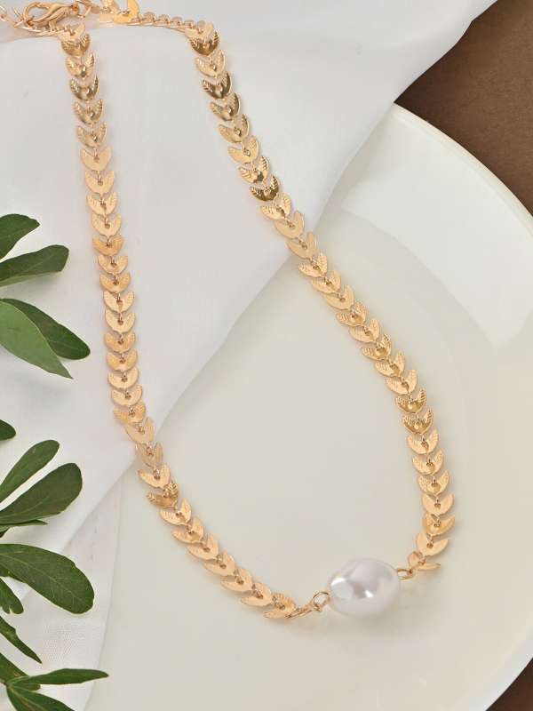 Pearl sales necklace myntra