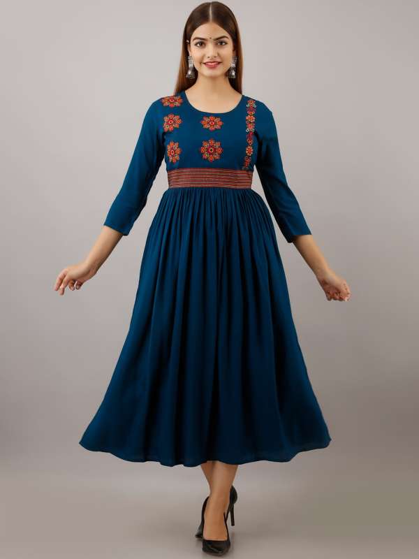 Daily use gown cheap online