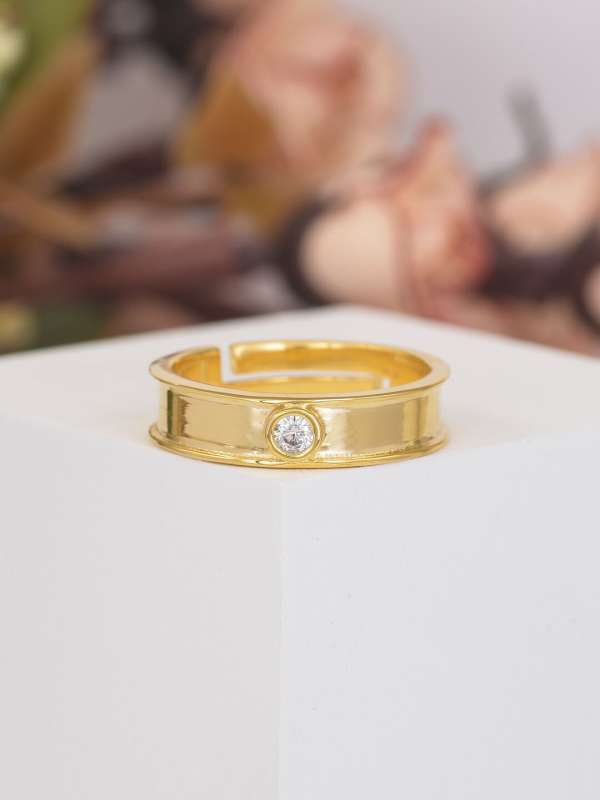 Gold ring price below outlet 6000 for man