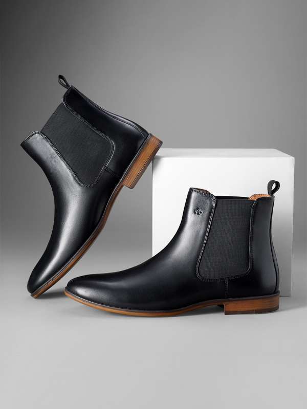 Myntra boots for mens clearance