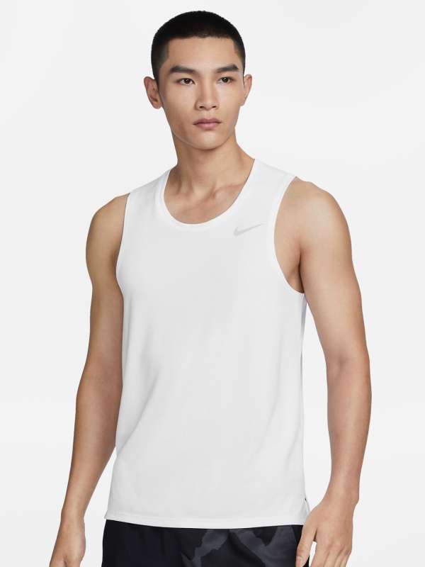 Nike Dri-Fit Run Division Element 1/2-Zip Flash - Running shirt Men's, Buy  online