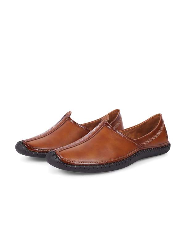 Big bazaar shoes brand outlet