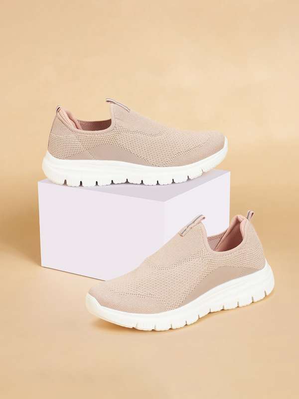 Pantaloons shoes for womens cheap