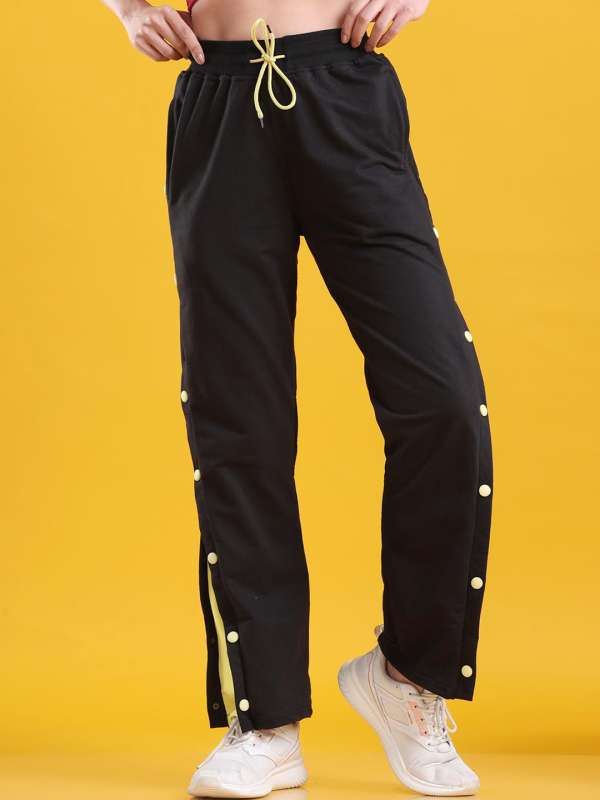 Buy Women Dance Knit PT Wide-Leg Track Pants Online at Best Prices in India  - JioMart.