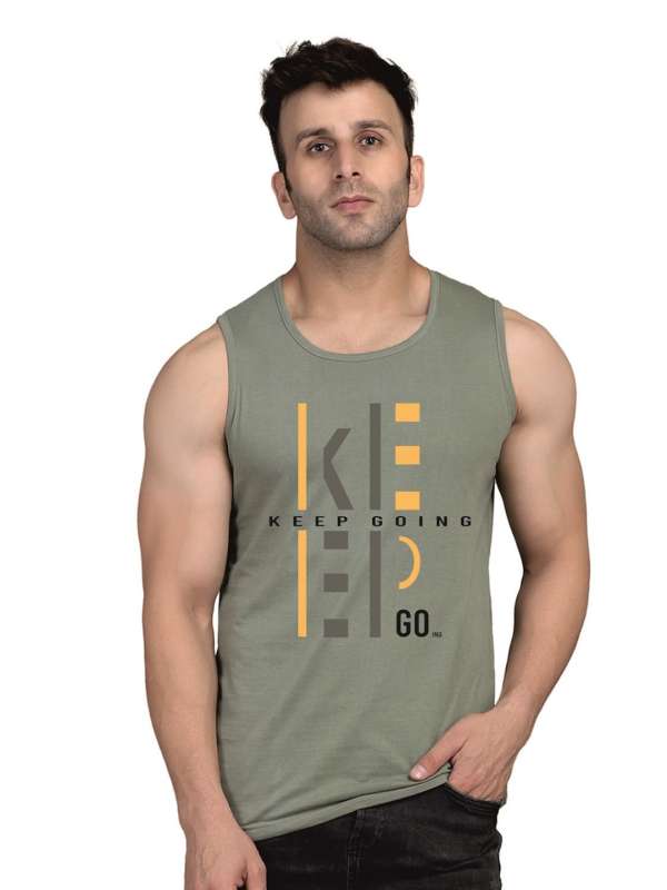 Sleeveless t shirt combo outlet