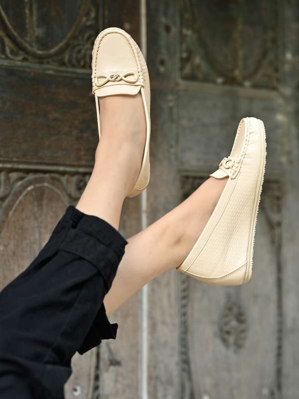 Girls Loafers Shoes Buy Girls Loafers Shoes online in India
