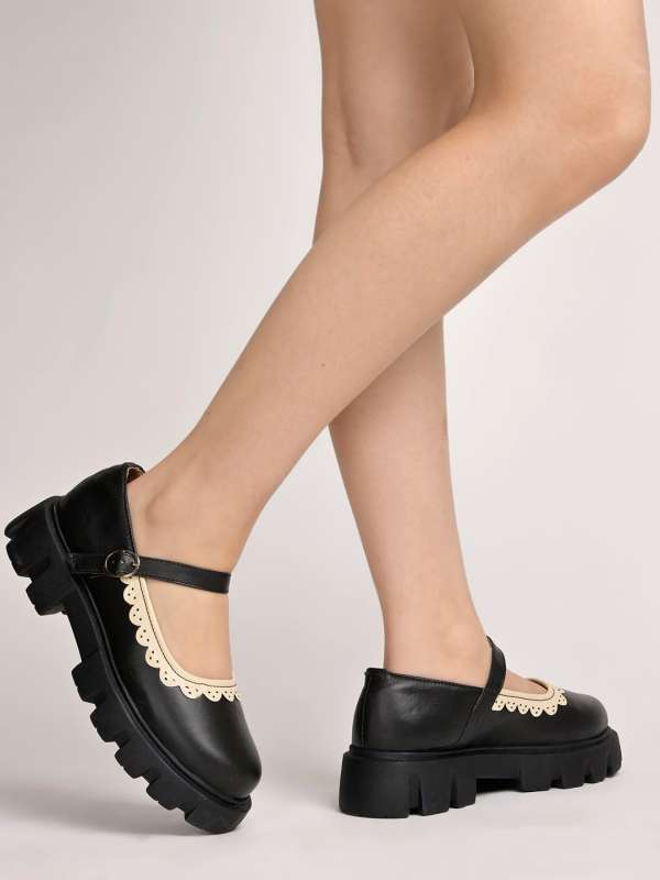 Latest red chief shoes 218 cheap