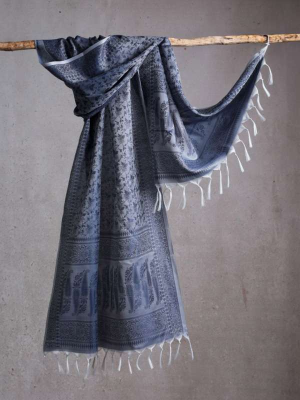 Women Scarves Buy Women Scarves Online in India Myntra