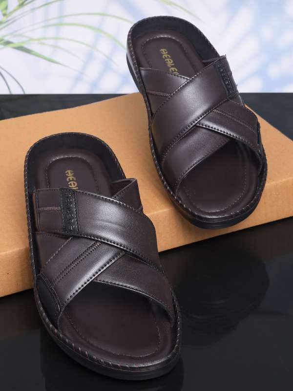 Liberty gents chappal online