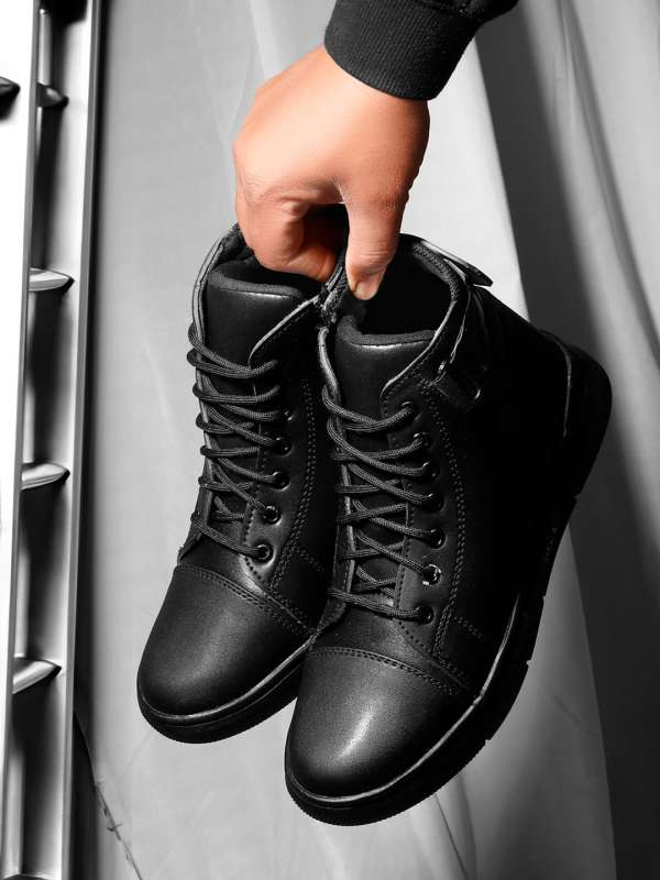 Boots for men under 1000 hotsell