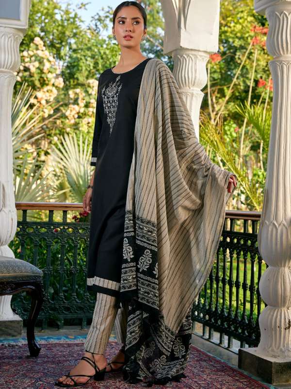 All pantaloons plus deals size clothing online
