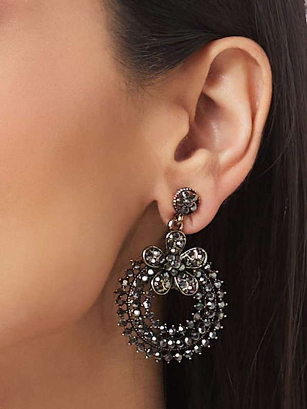 Globus Earrings Buy Globus Earrings online in India