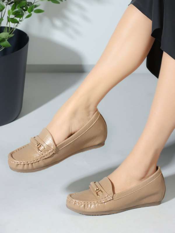 Carlton london footwear online hotsell