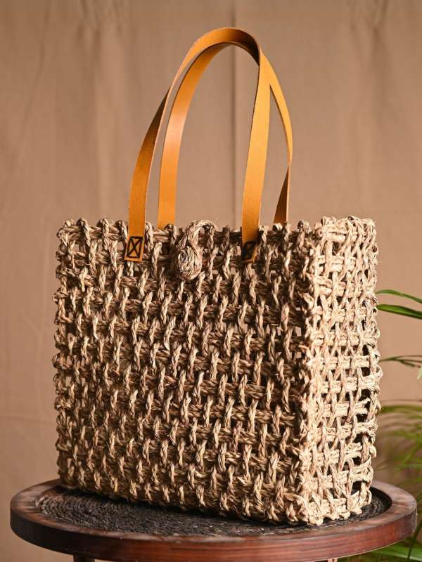 Myntra sale top womens bags