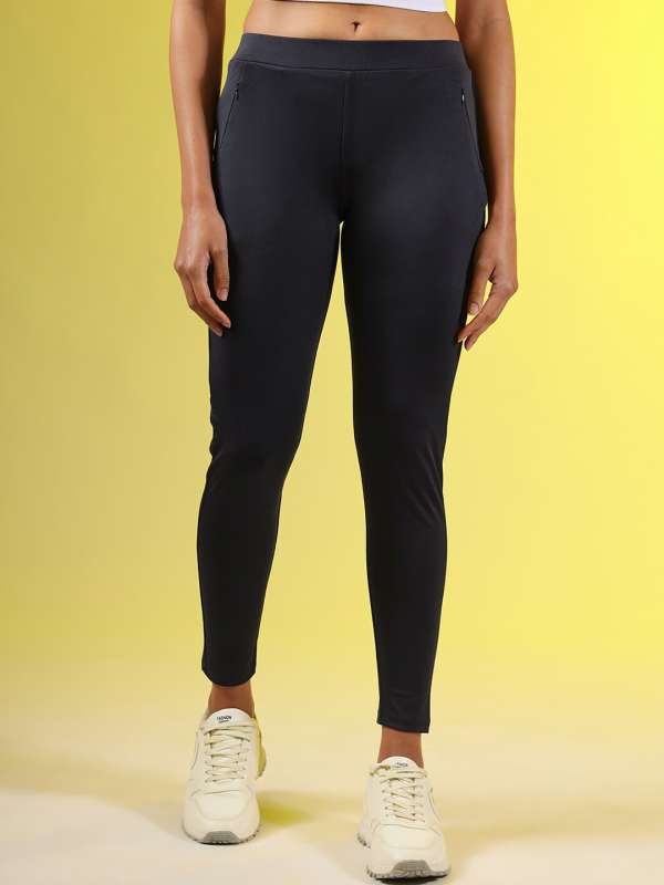 Black Polyester Spandex Jersey Onesport Womens Solid Sports Tights at Rs  325 in New Delhi