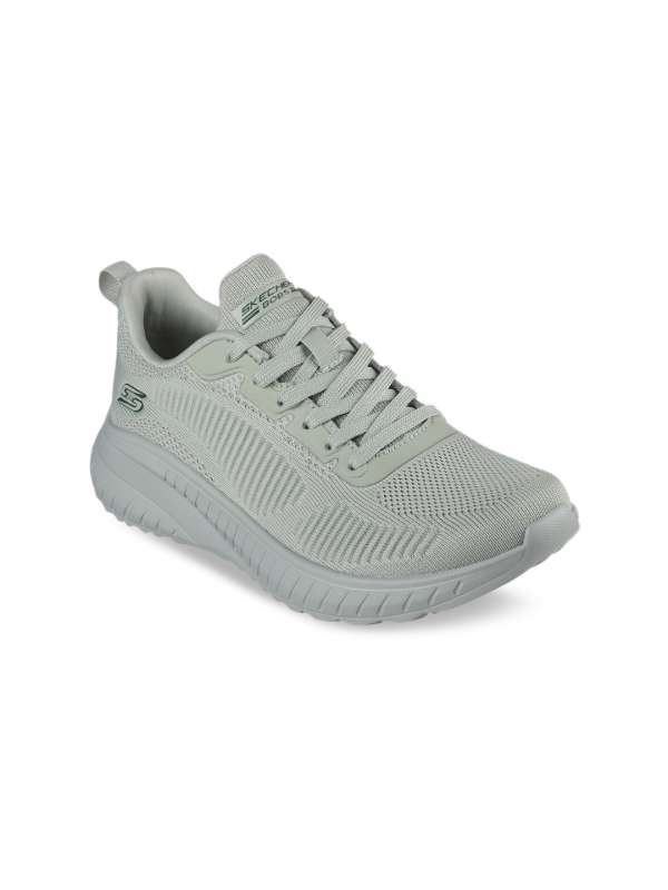 Washing bobs shoes store