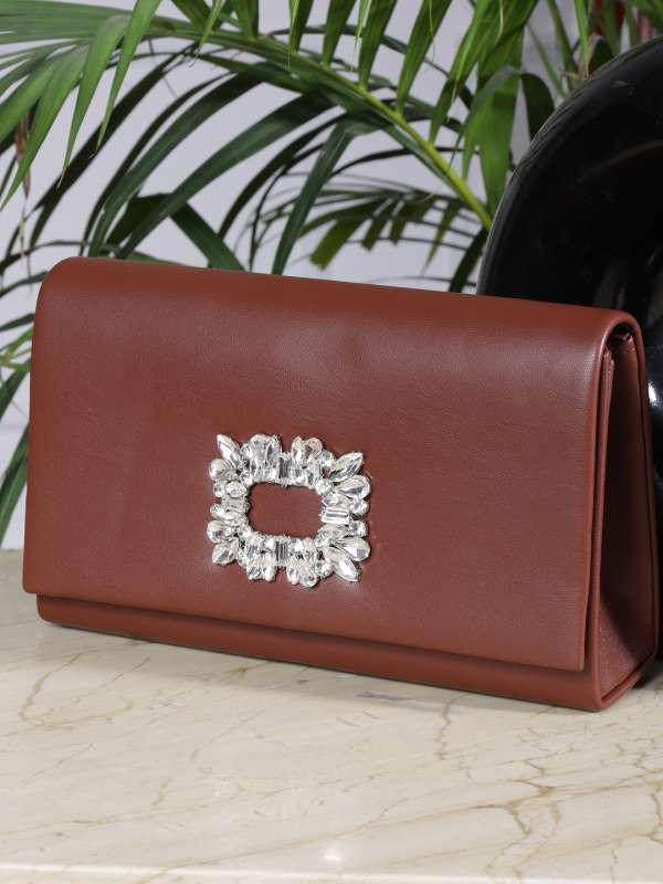 Clutch purse myntra online