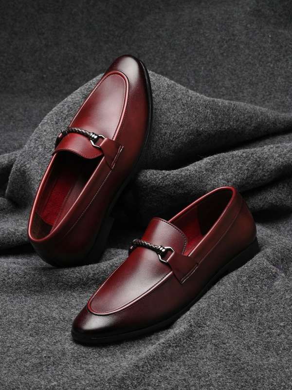 Shoes for maroon suit store