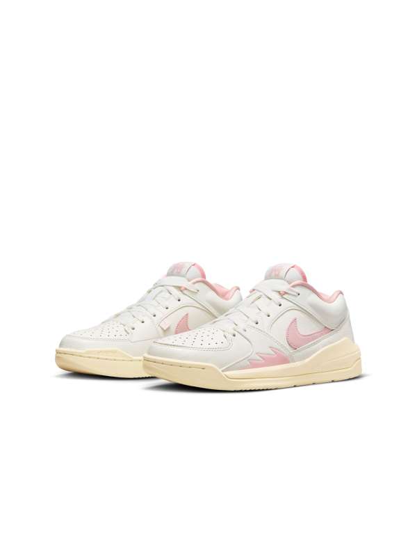 Eos Nike Jordan Buy Eos Nike Jordan online in India
