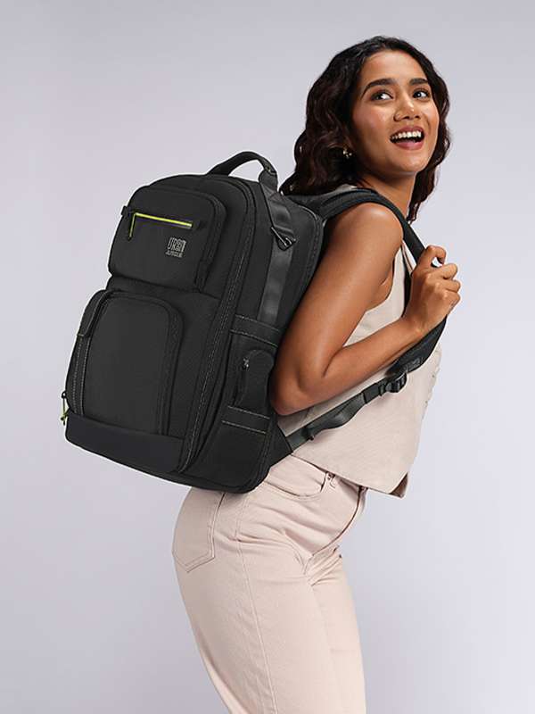 School bags in myntra best sale