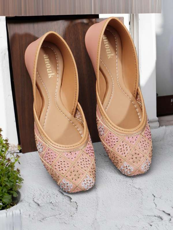 Punjabi shoes ladies store