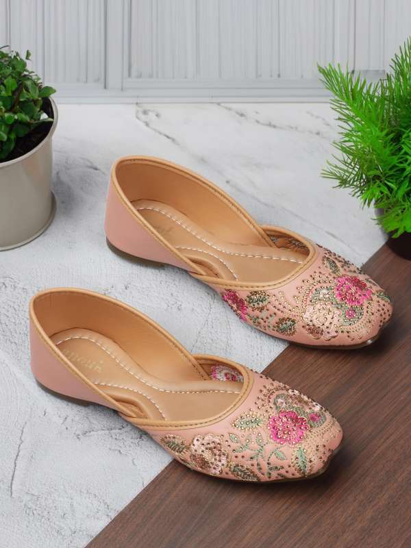 Embroidered flats best sale
