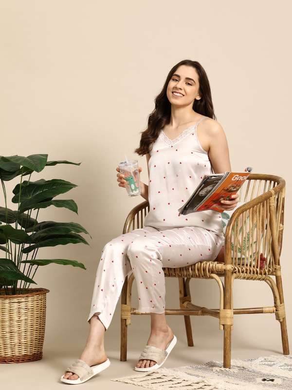 Roxy Women Clothing Buy Roxy Women Clothing online in India