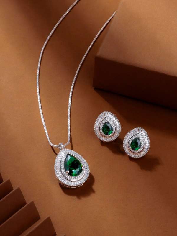 Buy diamond pendant online discount