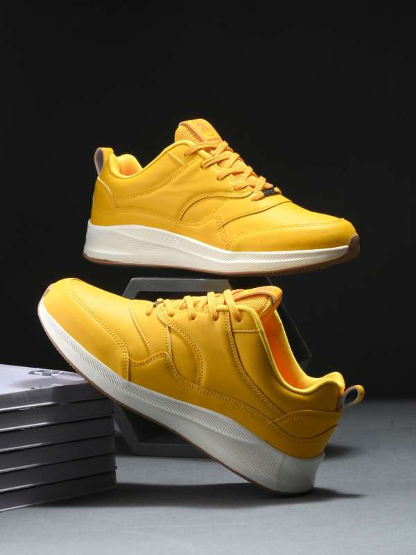 Neon color sports shoes clearance