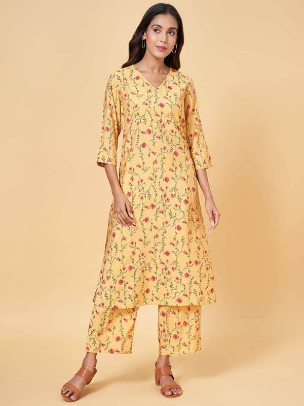 Pantaloons anarkali kurtis online