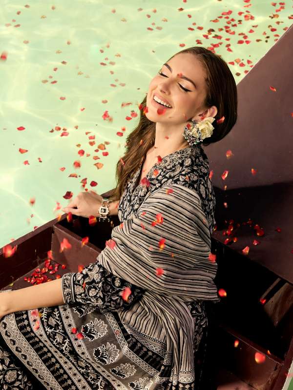 Ishin kurtis cheap