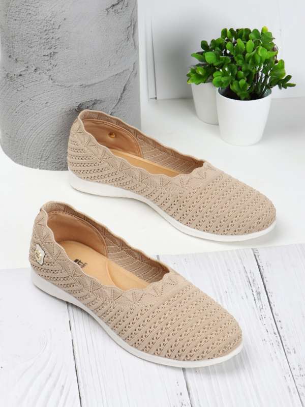 Carlton london bellies online store