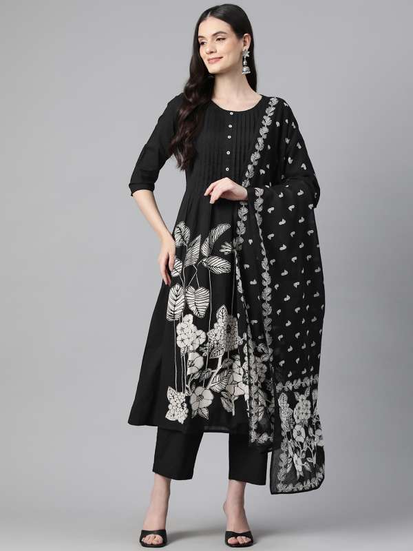 Black kurti online myntra new arrivals