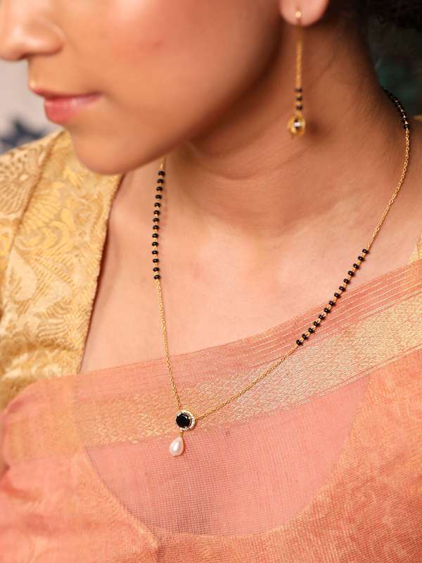 Fashion Jewellery Buy Fashion Jewellery for Women online in India Myntra
