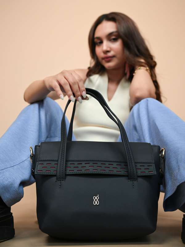 Baggit small purse shop