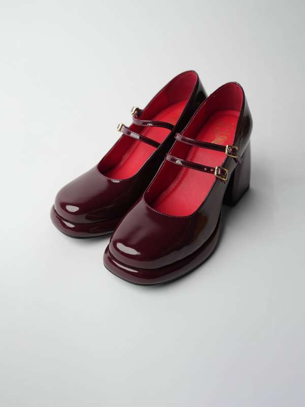 Buy Theater Round Toe Patent Leather Block Heeled Mary Janes Heels for Women 29156838 Myntra