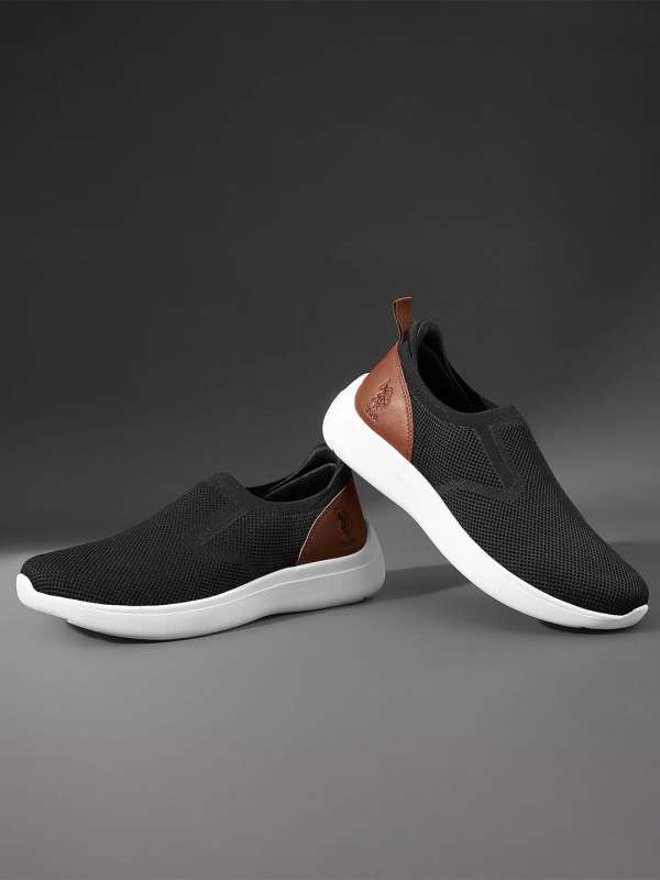 F sports casual shoes store