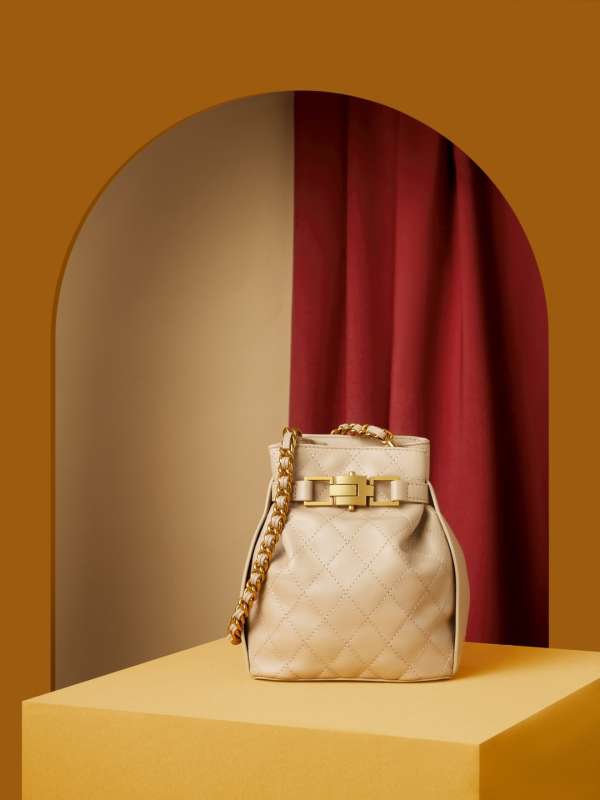 Online clutches sale shop
