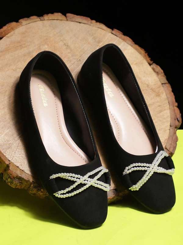 Bata flats online top