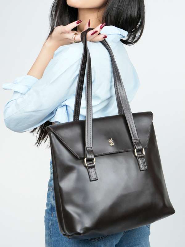 Baggit myntra deals