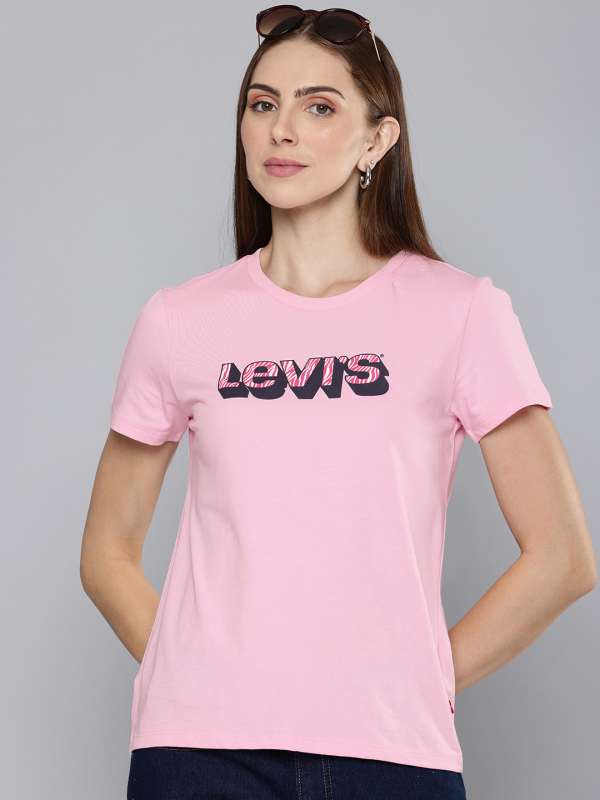 Levis Capris Skirts Tshirt Kajal Buy Levis Capris Skirts Tshirt Kajal online in India