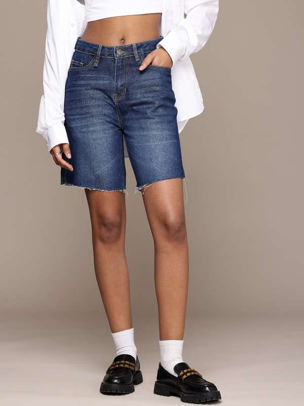 Myntra women shorts store