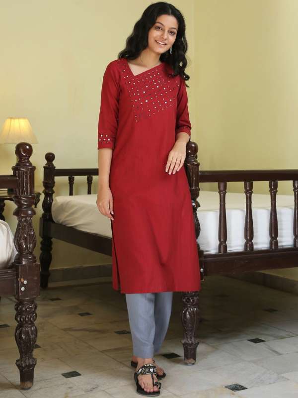 Okhai kurtas store