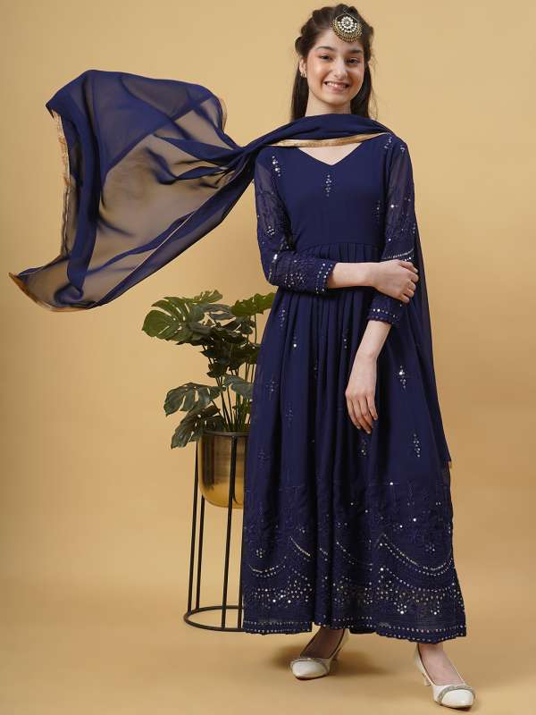 Ladies gown on myntra top