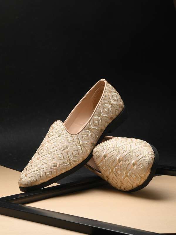 Gold Shoes For Men Buy Gold Shoes For Men online in India