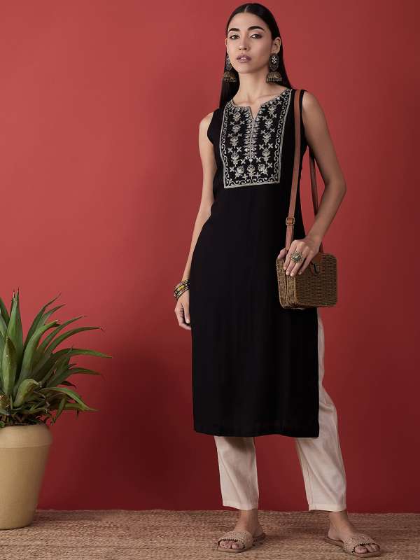 Yoke design kurtis online cheap