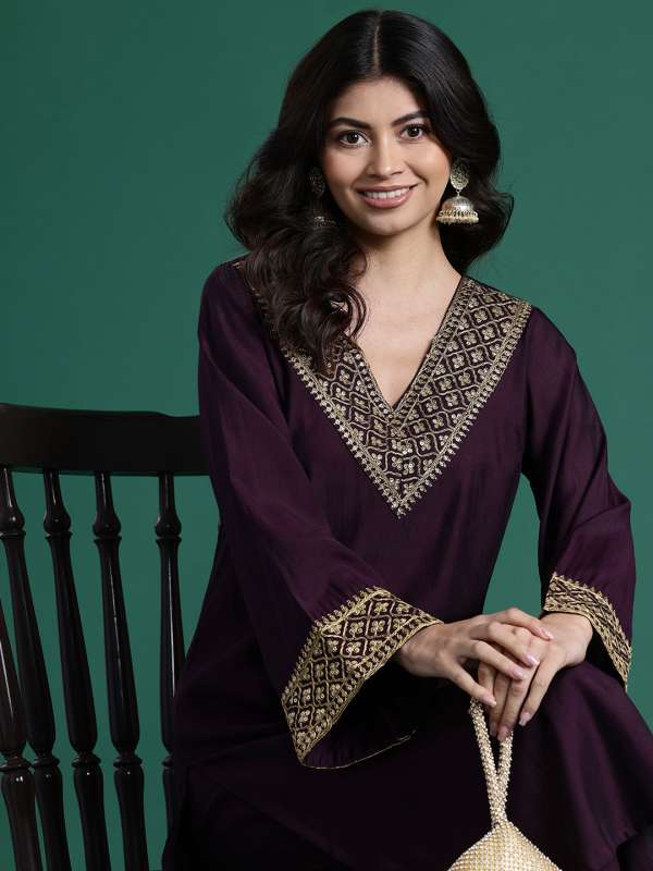 Ladies suit on myntra discount