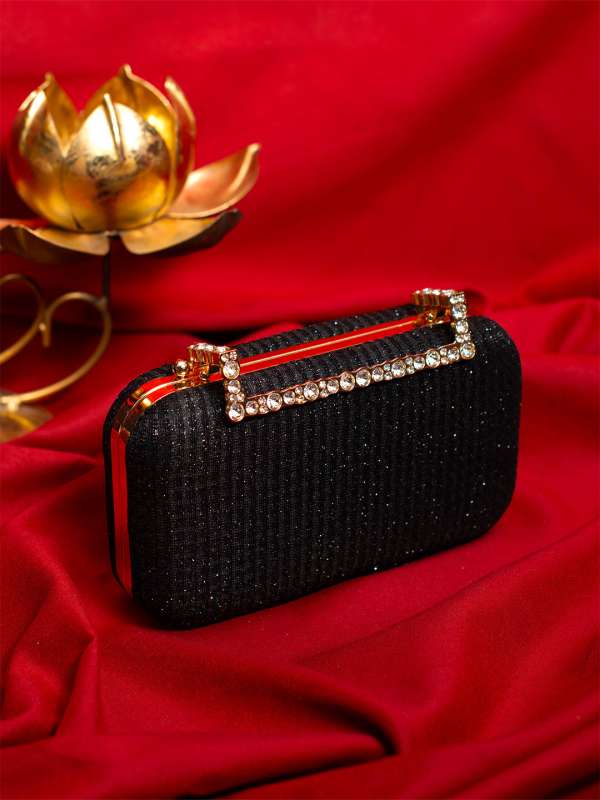 Black Clutches Buy Trendy Black Clutches Online in India Myntra