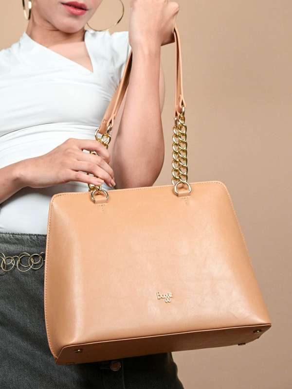 Baggit L Windsor Y G Charles Beige Handbag 3826586.htm Buy Baggit L Windsor Y G Charles Beige Handbag 3826586.htm online in India